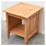 Pine 2 Tiered End Table Very Nice