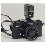 Focal TLR 35mm Camera Petri Lens Japan w/ Case