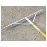 Pro Trade Rake Power 36' Screening Rake Fiberglass