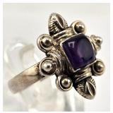 .925 Sterling & Cabachon Amethyst Ring - 3.438gtw