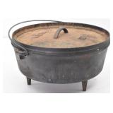 Lodge Cast Iron Dutch Oven Footed 12"