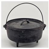 Cast Iron Dutch Oven Footed 10"