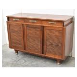WILLETT Trans-East Mid-Century Cherry Wood Buffet