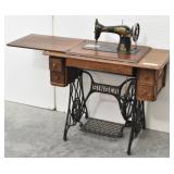Antique Singer Treadle Sewing Machine G6007-683...