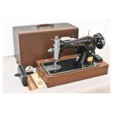 DeLuxe Sewing Machine made in Japan Mid-State