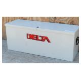 DELTA  32" Portable Utility Truck Box w/Key