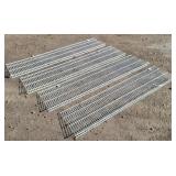 (4) White Wire Shelves