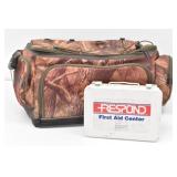 Camo Gear Bag Oregon & Respond First Aid Kit