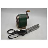 Vintage: Dexter Pencil Sharpener & Pinking Shears