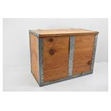Vintage Wide Board Pine Box (Metal Edge)