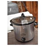 RIVAL Stoneware Slow Cooker with Owner