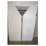 Truper Tru Tough Rake