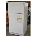 Whirlpool ET22DQ Refrigerator Ice  in Door OK