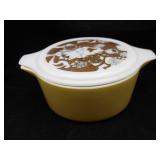 PYREX Yellow 2-1/2 Qt Casserole Dish, Nouveau Lid