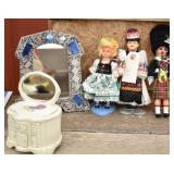 Around the World Dolls, Mirror, Doll House Vanity