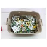 Huge Lot of Garden/Vegetable Seed Packets w/Tote