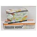 La Cuisine Hand Crank Single Auger Juicer w/