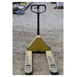 Premium Hyster® Hand Pallet Truck (WORKS)