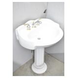 Glacier Bay Pedestal Sink