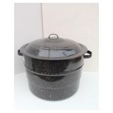 Black Graniteware Enamel Canner w/Rack & Tongs
