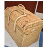 Vintage Wicker Picnic Basket
