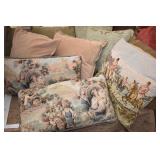 (12) Misc. Throw Pillows