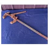 Fence stretcher