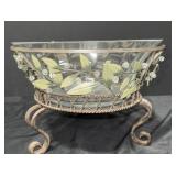 Large center bowl on stand
