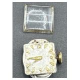17 jewels Bulova ladies watch works only