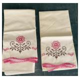 Vintage table linens