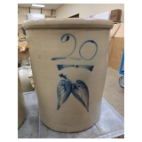 Red Wing Side Stamped Leaf Crock