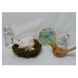 Bird w/ Nest, Round Trivet & Bird Decor