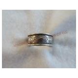 Ring / Band ~ Marked 925 MD ~ Sterling Silver