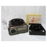 Kodak Carousel Slide Projector Model 550 w Tray