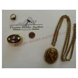 Locket w Chain, Ring & Pill Box