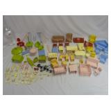 Marx-A-Mansion Dollhouse Furniture Figures & More