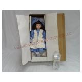 Heritage Signature Collection "Lauren in Lace"