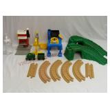Fisher Price GeoTrax Crane Loaders, Train & Track