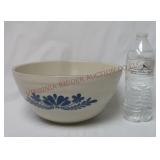 Vintage Pfaltzgraff Yorktown Mixing Bowl ~ USA