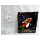 Musical Ornament with LED Message ~ Powers On