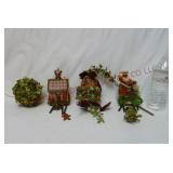 Vintage Holly Ball & Small Christmas Wind Chimes