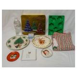 Christmas Kitchen ~ Apron, Plates & More!