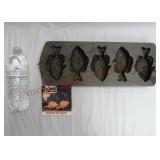 Lodge Perch Cornbread Cast Iron Pan wTag