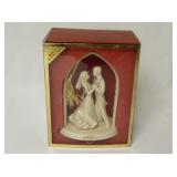 Lenox 2001 Annual Bride & Groom Ornament