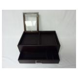 Mens Valet w/ Cord Minder for Electronics Charging