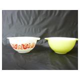 (2) Pyrex 1/2 Pt Bowls #441 ~ Friendship & Yellow