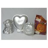 Wilton Cake Pans ~ Jack-O-Lantern Lamb & Heart