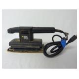 Black & Decker 1.6A Electric Sander ~ Working