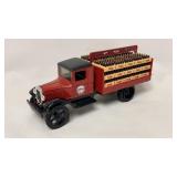 Ertl 1931 Hawkeye Dr Pepper Truck Coin Bank w Key