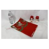 Vintage Snowman Candleholders & Holiday Fabric